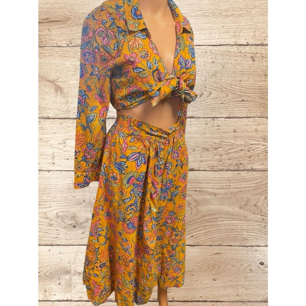 House of Harlow 1960 Tie/Front Cut Out Printed Maxi Dress size Small